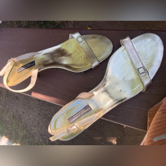 Strenesse:Gabrielle Strehle Shoes - Elegant Gold and Black Heels